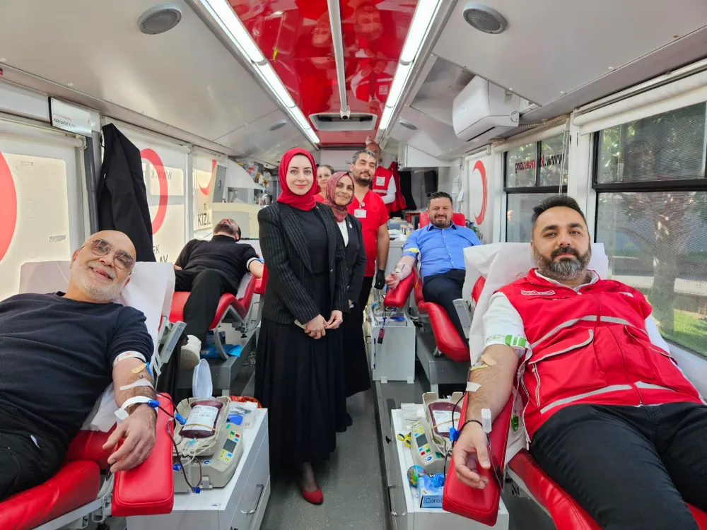 AK Parti Balıkesir’den Kan Bağışına Destek