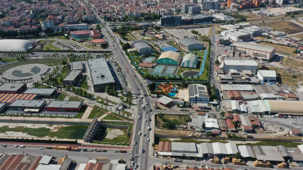 BÜYÜKŞEHİR’DEN TRAFİĞİ RAHATLATAN ÇALIŞMA