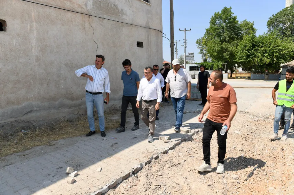  ALTIEYLÜL’DE ALTYAPI ÇALIŞMALARI TÜM HIZIYLA DEVAM EDİYOR
