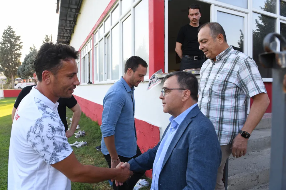 BAŞKAN ŞEHİRLİ SEZON AÇILIŞINDA BAL-KES’İ YALNIZ BIRAKMADI