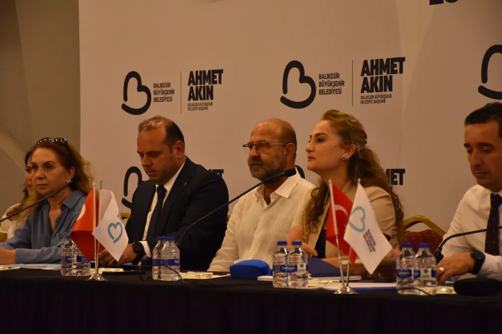 Büyükşehir, Ayvalık’ta Muhtarları Dinledi